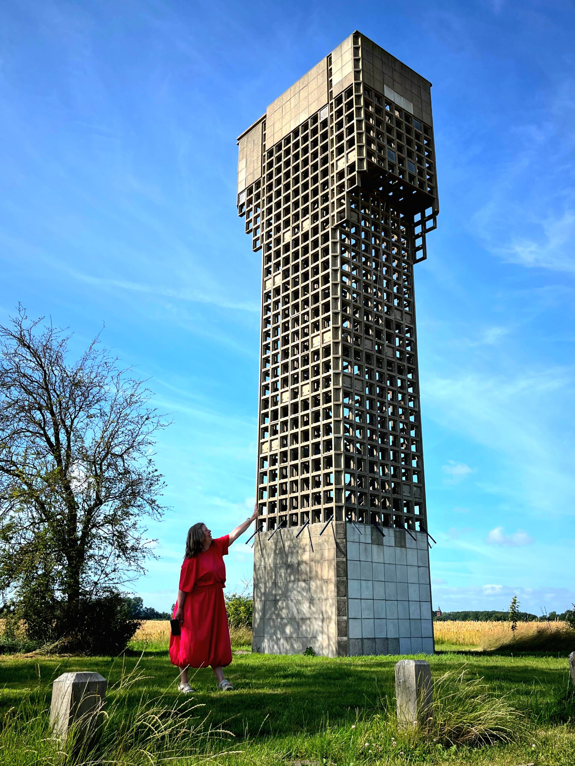 Een Koude Oorlog-relict in Warfhuizen’s rust.