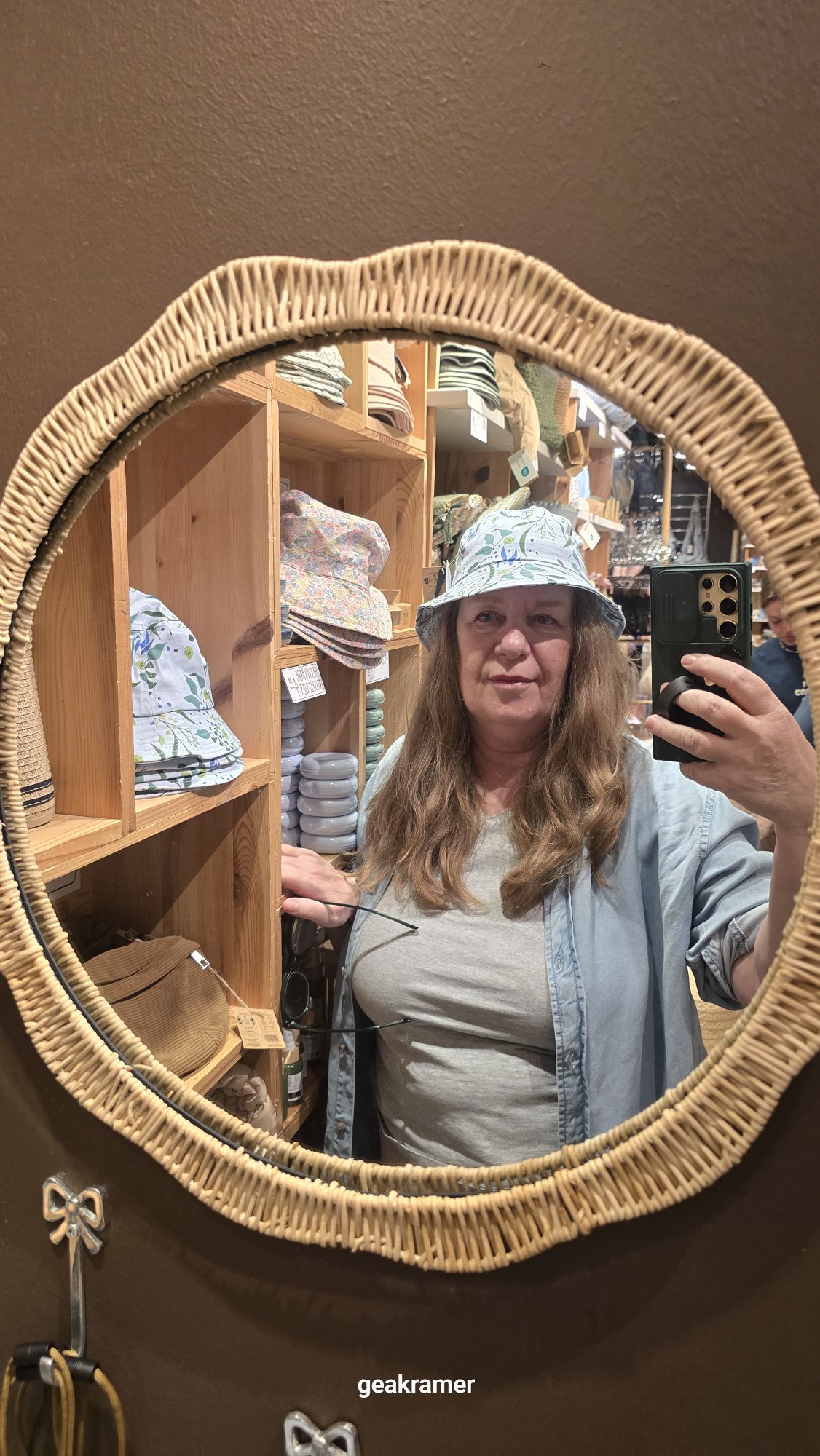 2026-06-17 gea kramer groningen zwolle buckethat3215807407907226306.